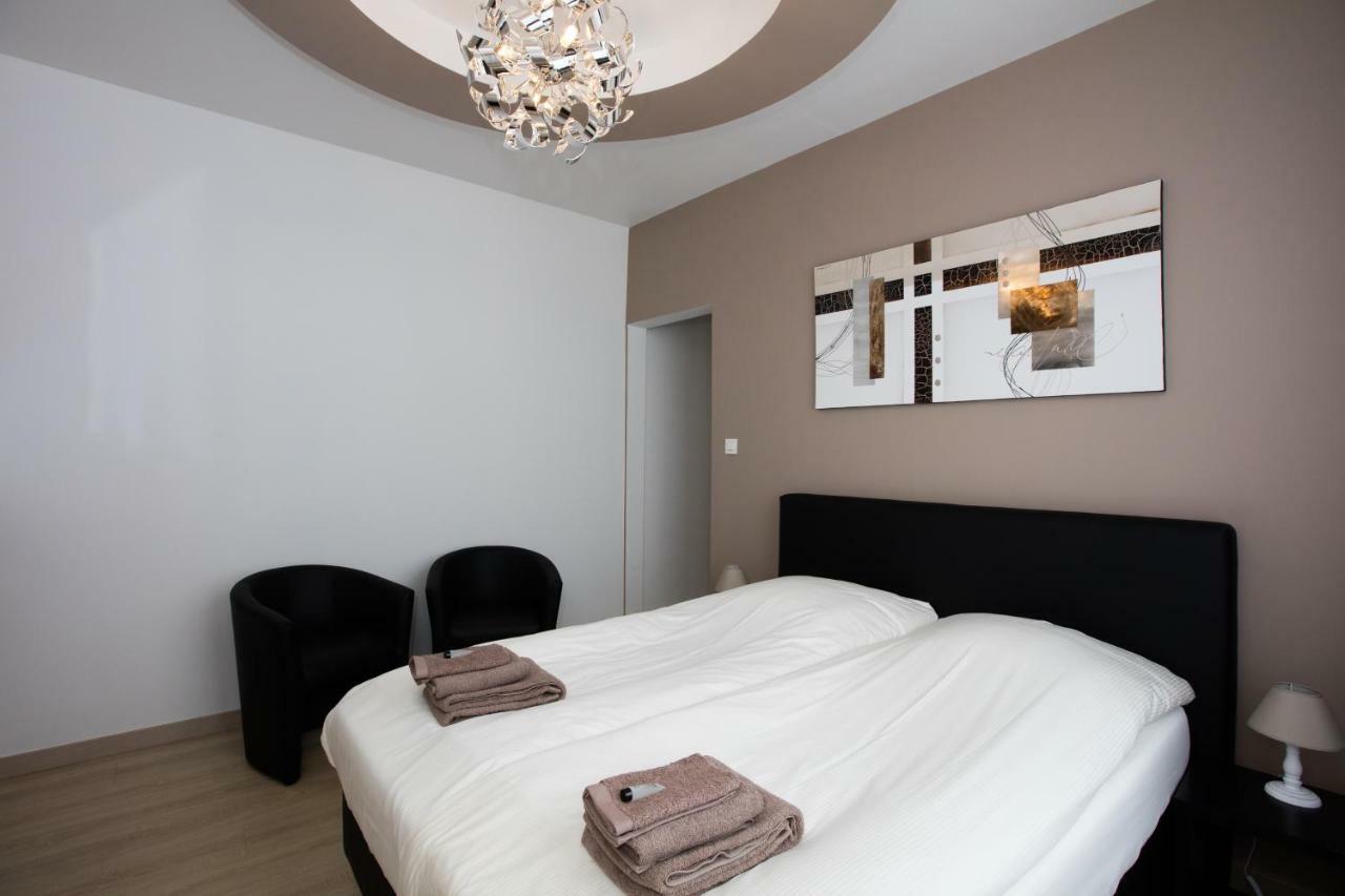 Bed and Breakfast Elysian Іпр Екстер'єр фото